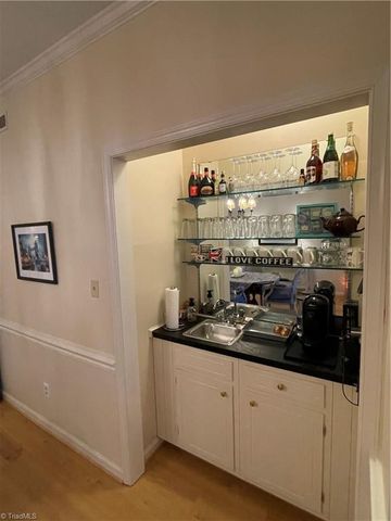 3416 Northline Avenue D, Greensboro, NC 27410