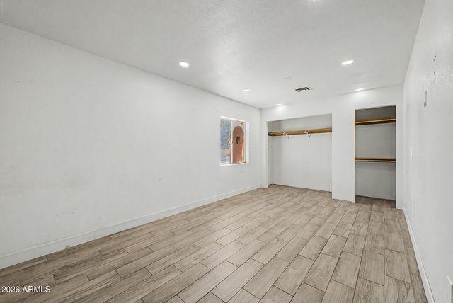 6117 W MORELAND Street, Phoenix, AZ 85043