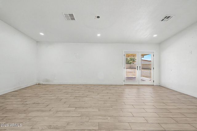 6117 W MORELAND Street, Phoenix, AZ 85043