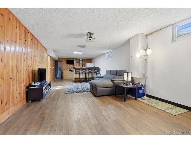 5785 W Arkansas Ave, Lakewood, CO 80232