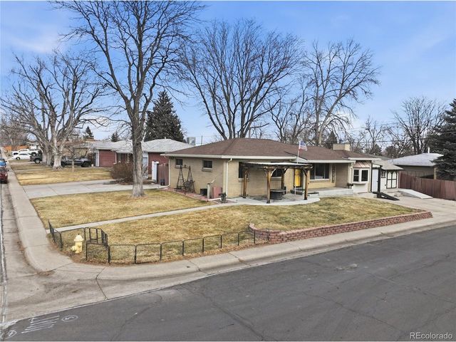 5785 W Arkansas Ave, Lakewood, CO 80232