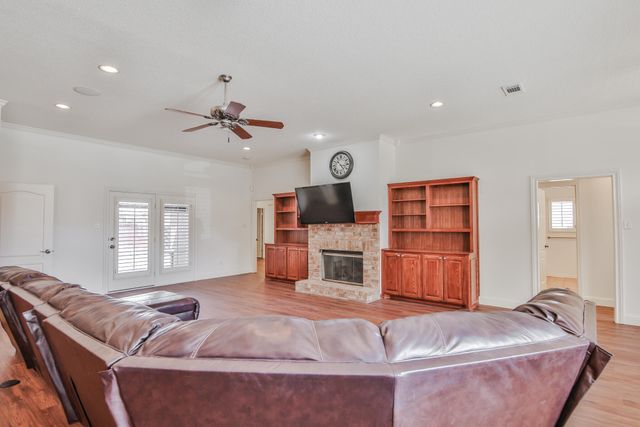 4802 105th Street, Lubbock, TX 79424