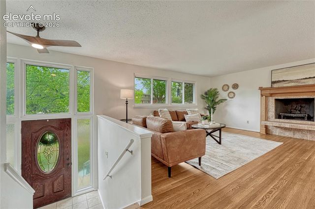 2301 Bedford Lane, Colorado Springs, CO 80909