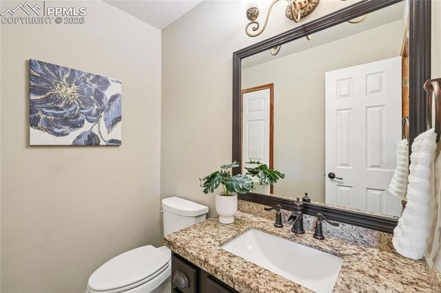 5368 W Cliff Point Circle, Colorado Springs, CO 80919