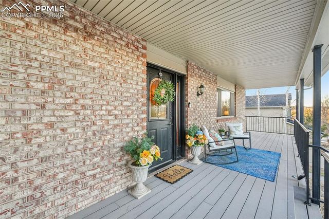 5368 W Cliff Point Circle, Colorado Springs, CO 80919