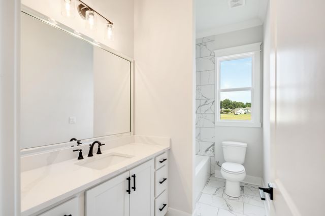 5011 JON OAK CV, Arlington, TN 38002