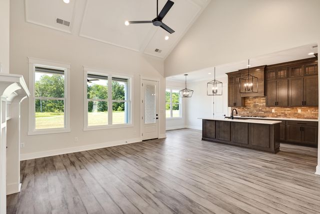 5011 JON OAK CV, Arlington, TN 38002