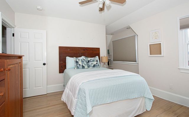 135 Lake Ave, Worcester, MA 01604