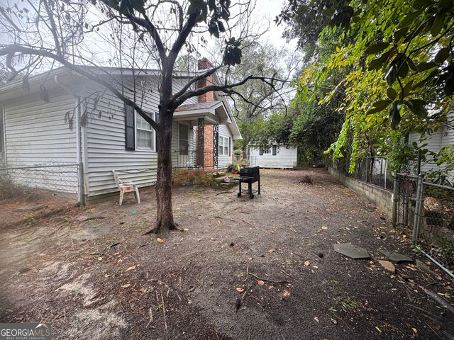 210 Sycamore Street, Swainsboro, GA 30401