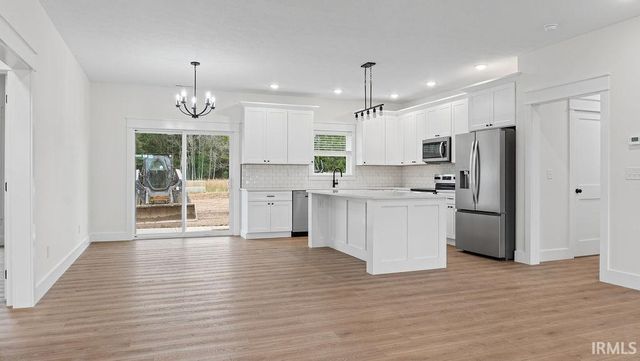 4627 N Thomas Road, Bloomington, IN 47404