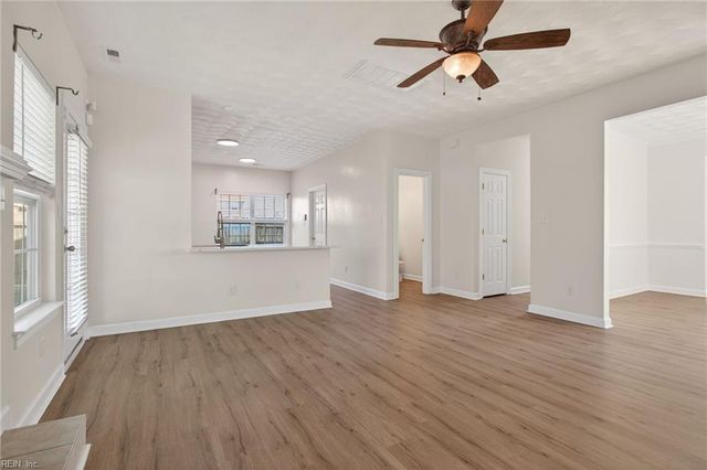 1963 Mill Creek DR, Virginia Beach, VA 23456