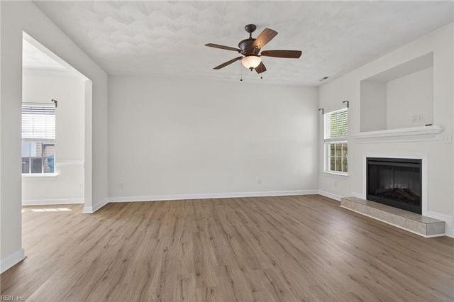 1963 Mill Creek DR, Virginia Beach, VA 23456