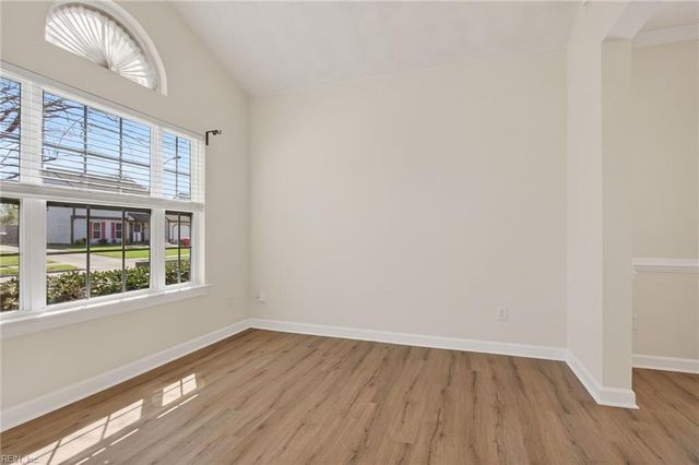 1963 Mill Creek DR, Virginia Beach, VA 23456