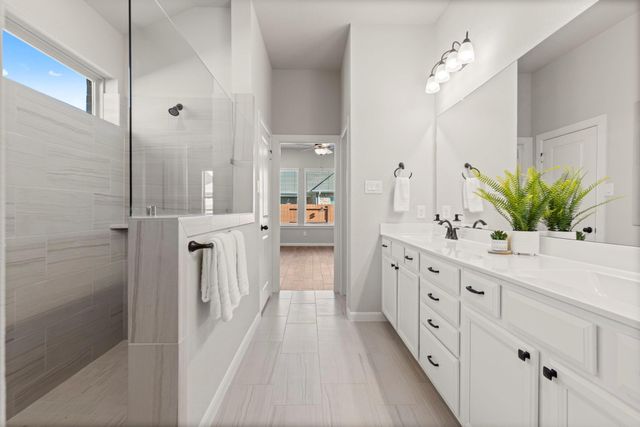 1212 Mystic Ridge Court, Magnolia, TX 77354