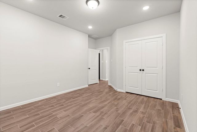 1212 Mystic Ridge Court, Magnolia, TX 77354