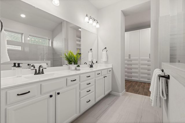 1212 Mystic Ridge Court, Magnolia, TX 77354