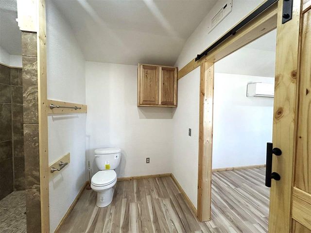 124 NE Ellsworth Dr, Apache, OK 73006