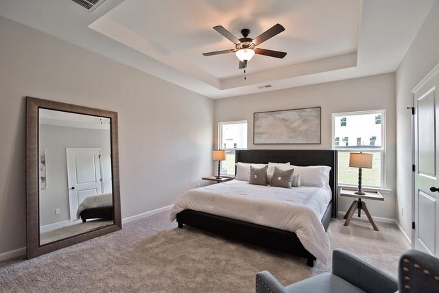 8829 Meadowvale Court, Ooltewah, TN 37363