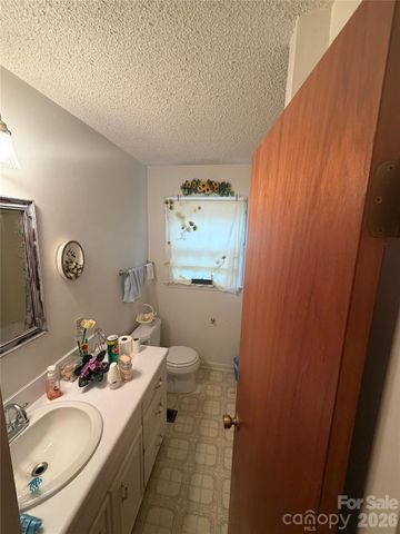 2990 Flat Creek Road, Lancaster, SC 29720