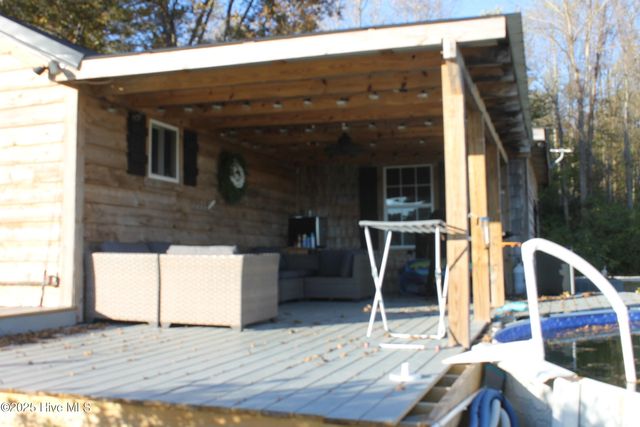 92 Powell Loop, Whiteville, NC 28472