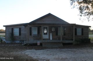 92 Powell Loop, Whiteville, NC 28472