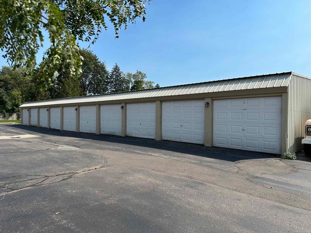 29839 Cathy Lane, Chesterfield, MI 48047