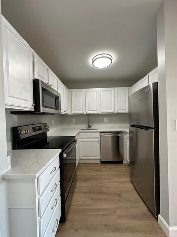 29839 Cathy Lane, Chesterfield, MI 48047