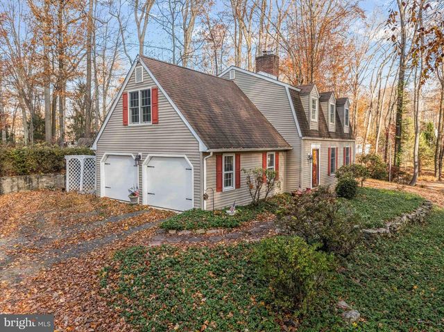 3196 MILL RD, Buckingham, PA 18912