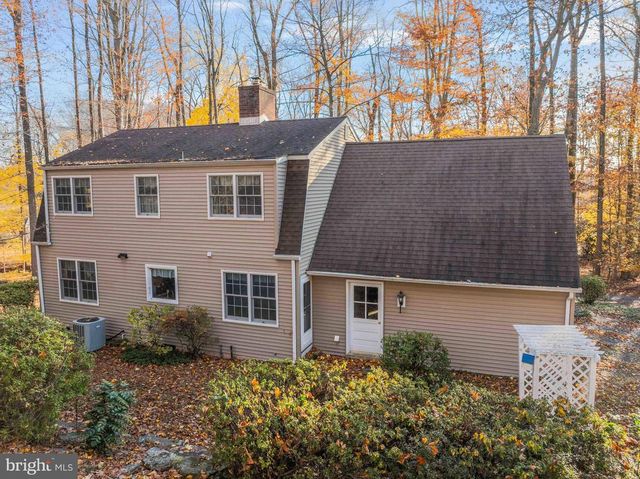 3196 MILL RD, Buckingham, PA 18912