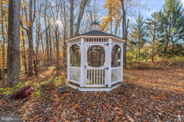 3196 MILL RD, Buckingham, PA 18912