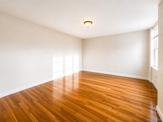 30-11 Parsons Boulevard 4O, Flushing, NY 11354
