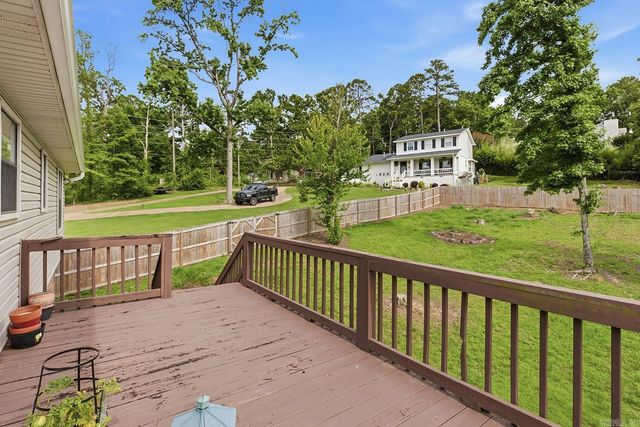15 Red Maple Court, Little Rock, AR 72211