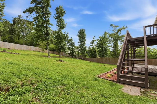 15 Red Maple Court, Little Rock, AR 72211