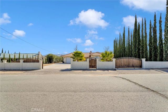18507 Westlawn Street, Hesperia, CA 92345