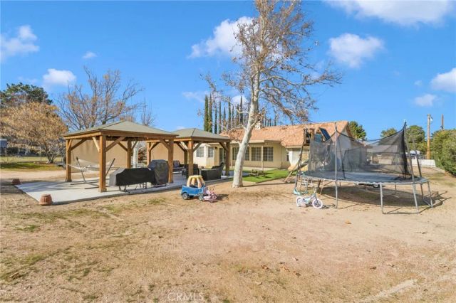 18507 Westlawn Street, Hesperia, CA 92345