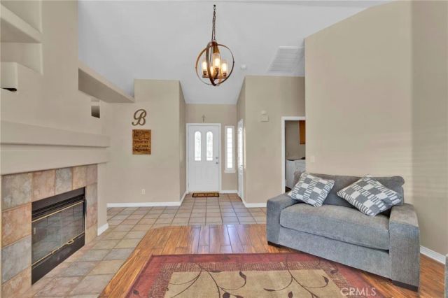 18507 Westlawn Street, Hesperia, CA 92345