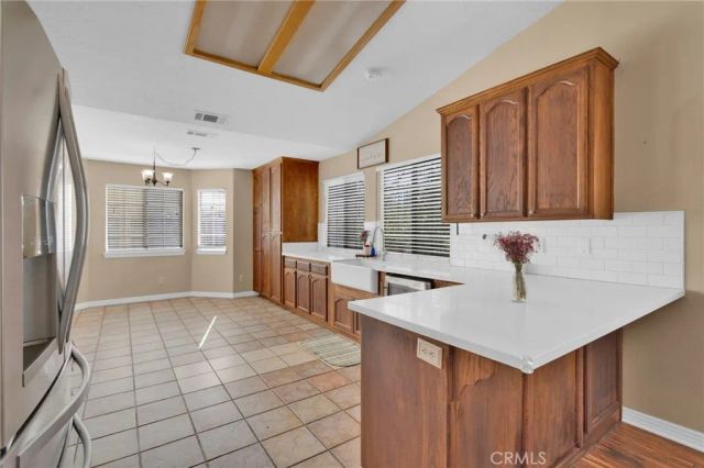 18507 Westlawn Street, Hesperia, CA 92345