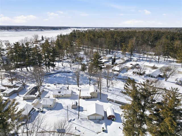5184 Pleasant Drive, Beaverton, MI 48612