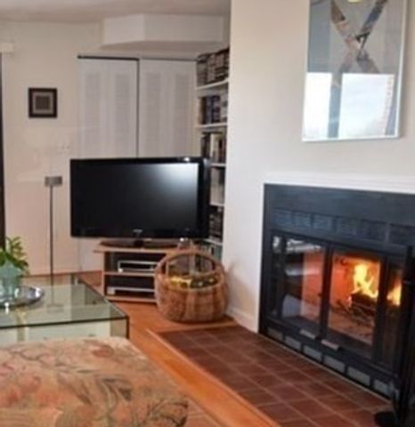 1600 Massachusetts Avenue 503, Cambridge, MA 02138