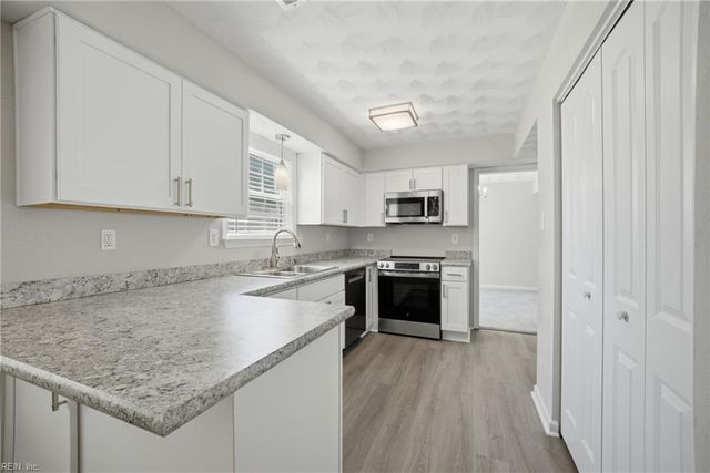 2109 Barten CT, Virginia Beach, VA 23464