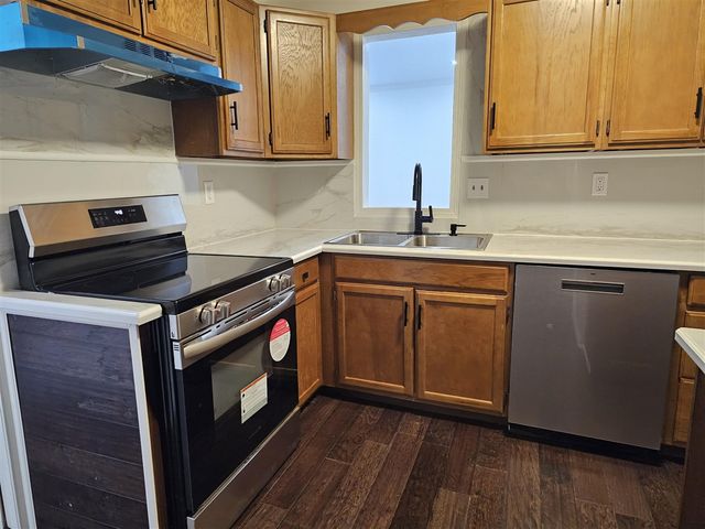 2536 Orchard Lane, Flint, MI 48504