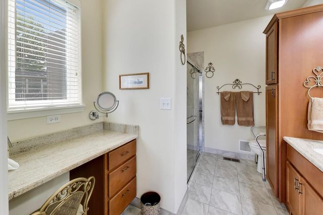 1126 Oak Point Court, Antioch, IL 60002