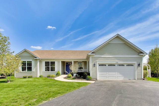 1126 Oak Point Court, Antioch, IL 60002