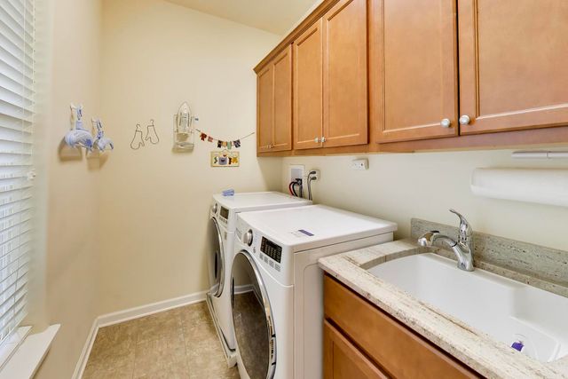 1126 Oak Point Court, Antioch, IL 60002