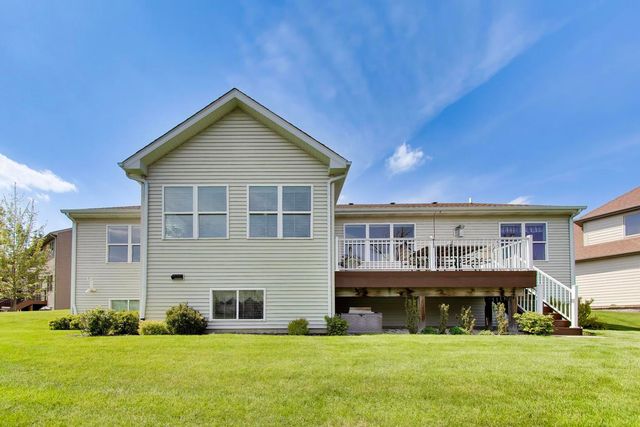 1126 Oak Point Court, Antioch, IL 60002