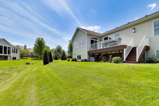 1126 Oak Point Court, Antioch, IL 60002