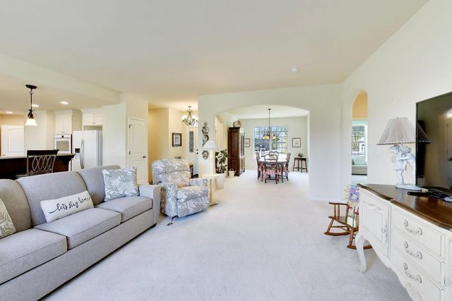 1126 Oak Point Court, Antioch, IL 60002