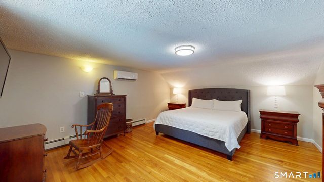 11 Hemlock Drive, Enfield, CT 06082
