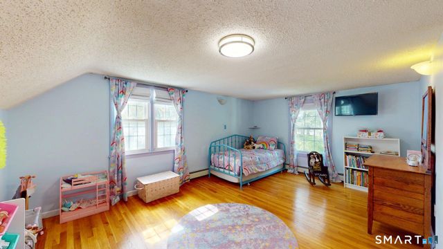 11 Hemlock Drive, Enfield, CT 06082