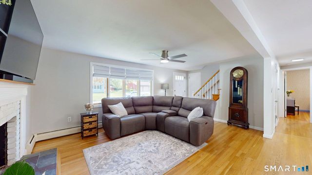 11 Hemlock Drive, Enfield, CT 06082